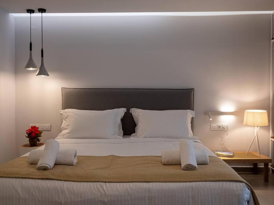 Iris Luxury Apartment At The Heraklion Center Buitenkant foto