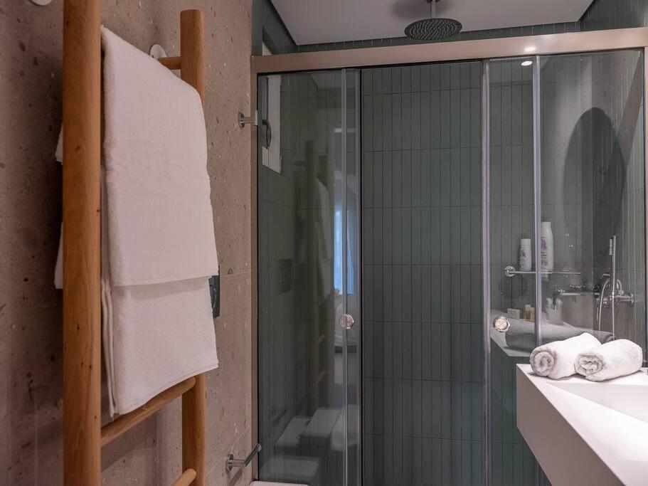 Iris Luxury Apartment At The Heraklion Center Buitenkant foto