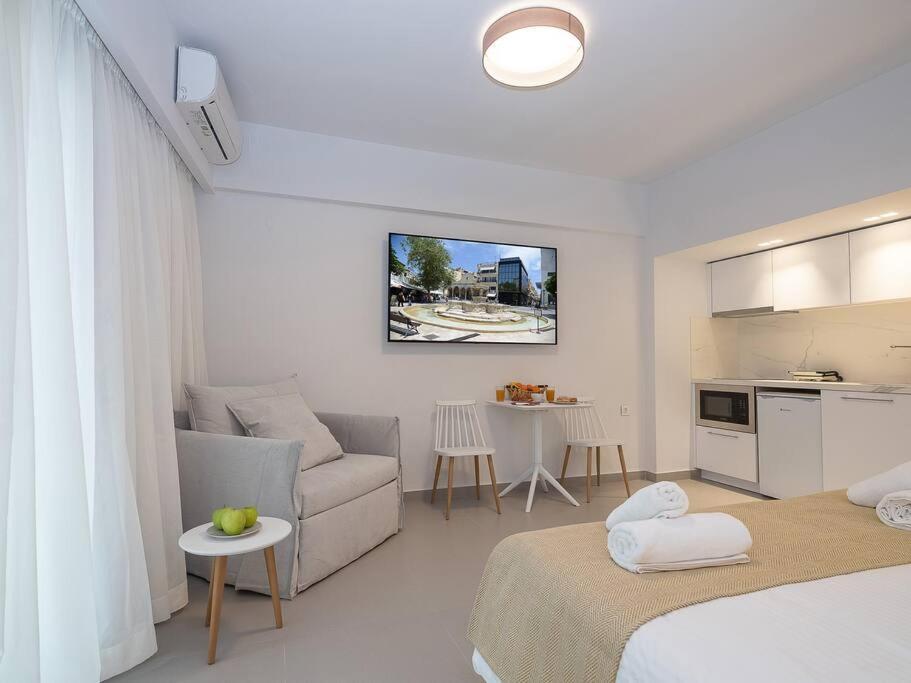 Iris Luxury Apartment At The Heraklion Center Buitenkant foto