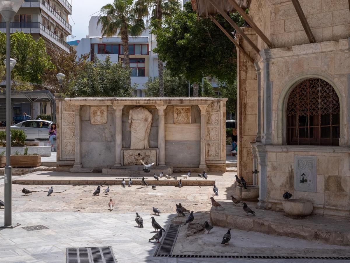 Iris Luxury Apartment At The Heraklion Center Buitenkant foto